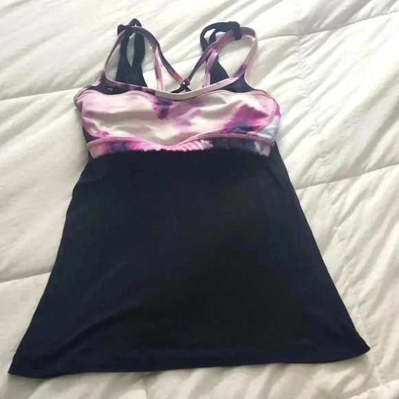 Lululemon tank and bra size 6 - Picture 1 of 5